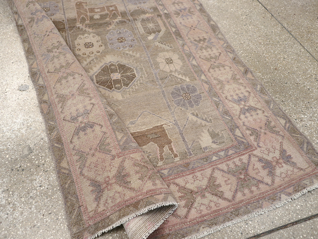 Vintage Persian Malayer Runner, No.32097 - Galerie Shabab