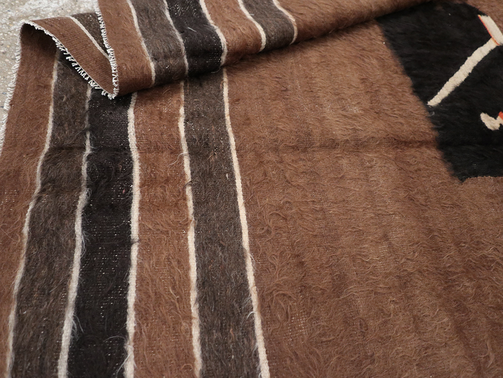 Vintage Turkish Mohair Pictorial Accent Rug, No.32105 - Galerie Shabab