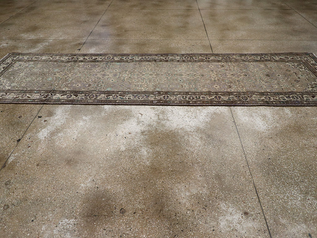 Vintage Persian Malayer Runner, No.32106 - Galerie Shabab