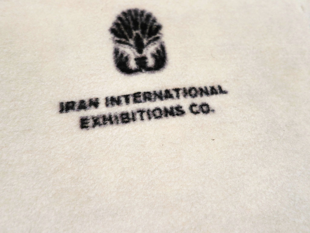 Modern Persian Sarouk Pictorial Throw Rug, No.32112 - Galerie Shabab