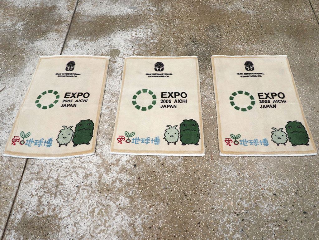 Modern Persian Sarouk Pictorial Throw Rug, No.32113 - Galerie Shabab