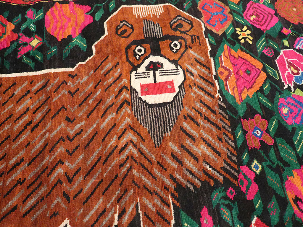 Vintage Caucasian Karabagh Pictorial Gallery Rug, No.32116 - Galerie Shabab