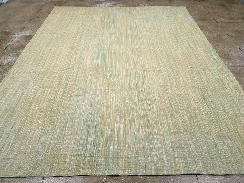 Modern Turkish Flatweave Kilim Room Size Carpet, No.32122 - Galerie Shabab