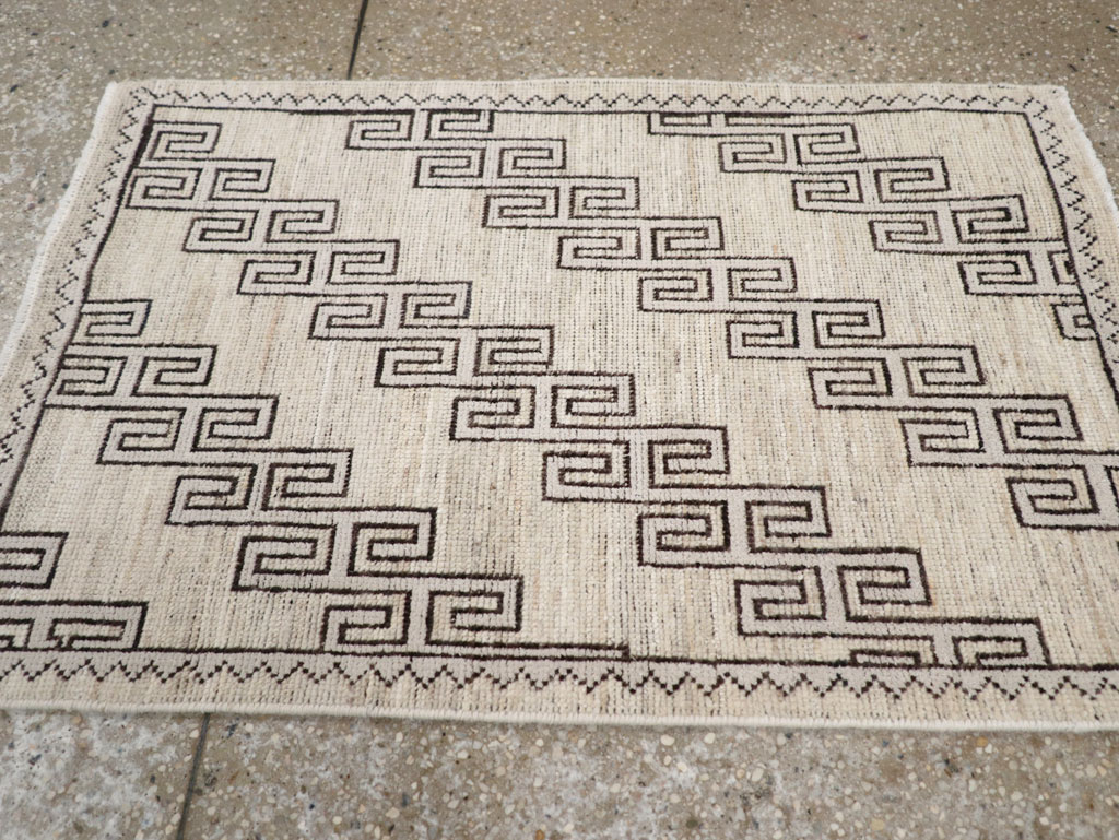 Modern East Turkestan Khotan Throw Rug, No.32134 - Galerie Shabab