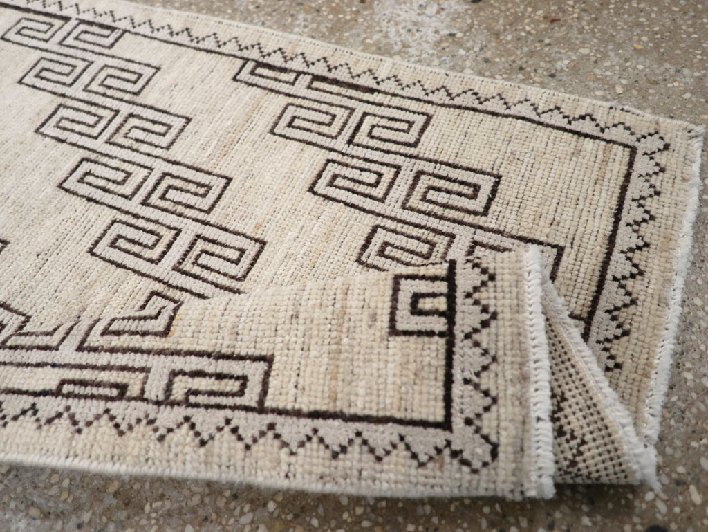 Modern East Turkestan Khotan Throw Rug, No.32134 - Galerie Shabab