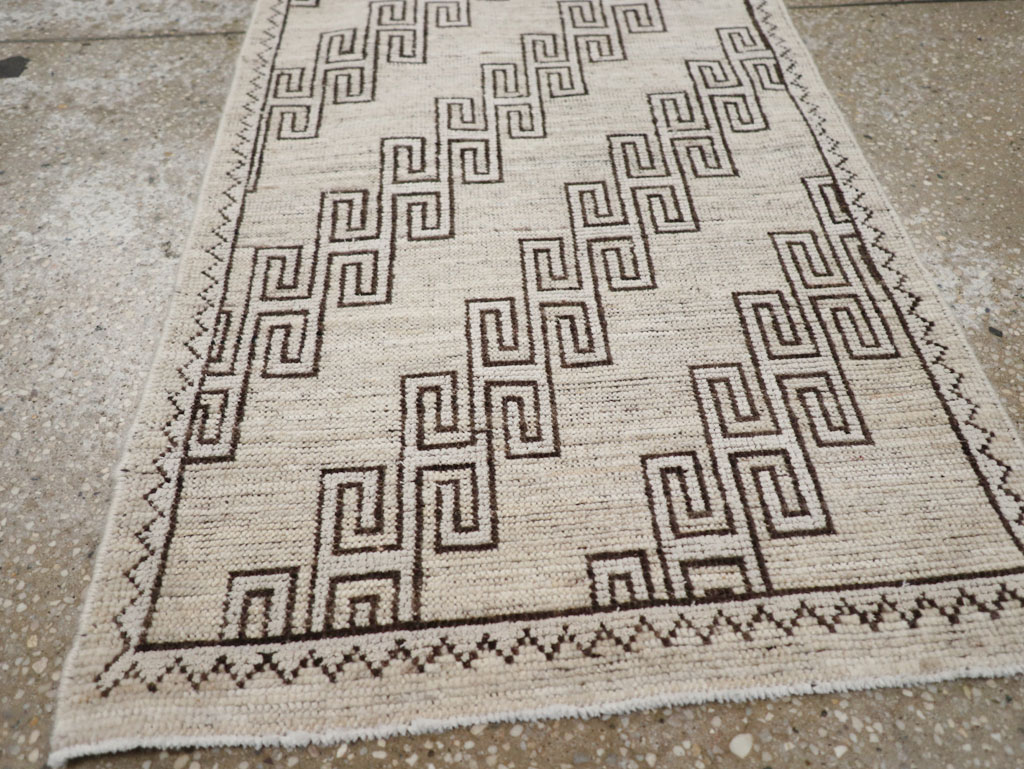 Modern East Turkestan Khotan Throw Rug, No.32135 - Galerie Shabab
