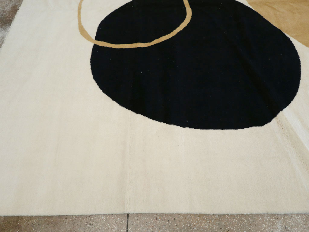 Contemporary Turkish Room Size Carpet, No.32137 - Galerie Shabab