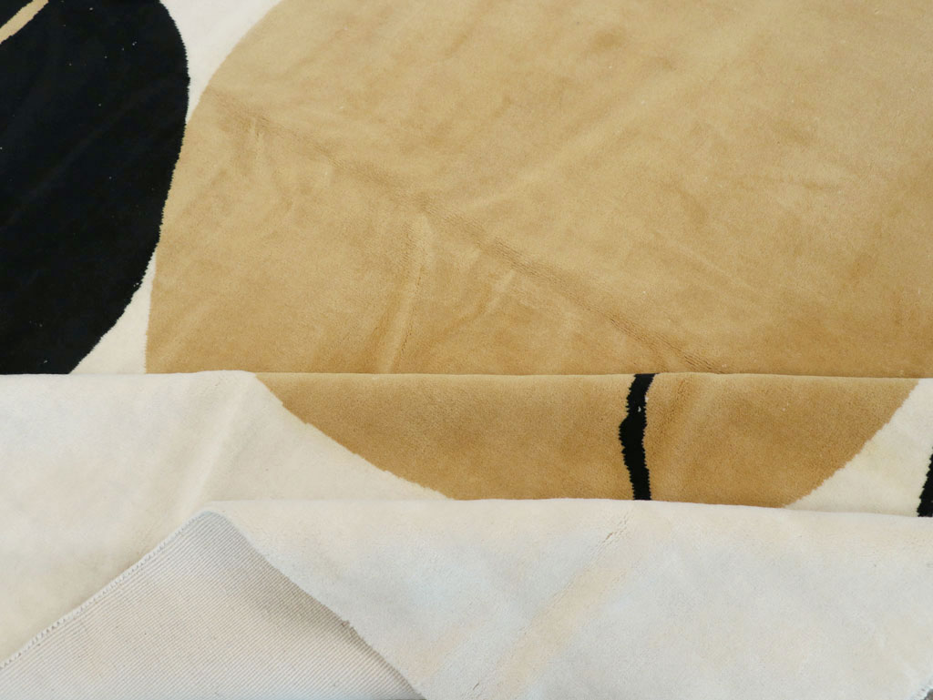 Contemporary Turkish Room Size Carpet, No.32137 - Galerie Shabab