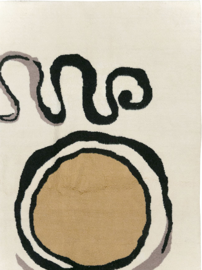 Modern Turkish Art Deco Carpet in the style of Alexander Calder, No.32138 - Galerie Shabab