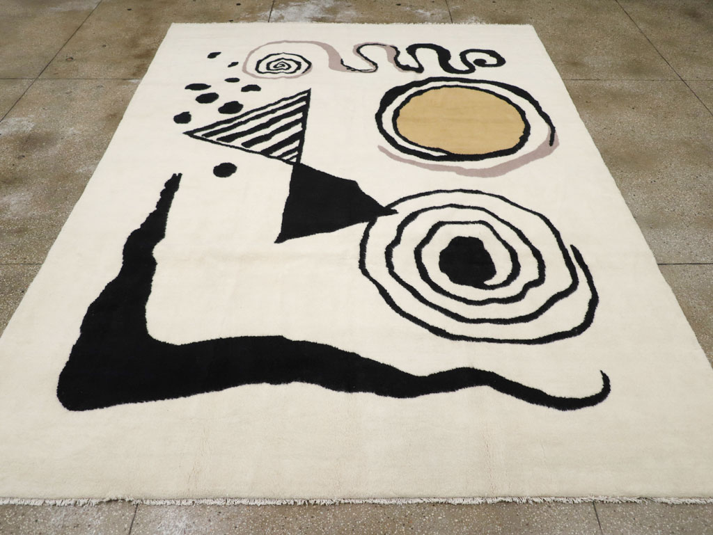 Modern Turkish Art Deco Carpet in the style of Alexander Calder, No.32138 - Galerie Shabab