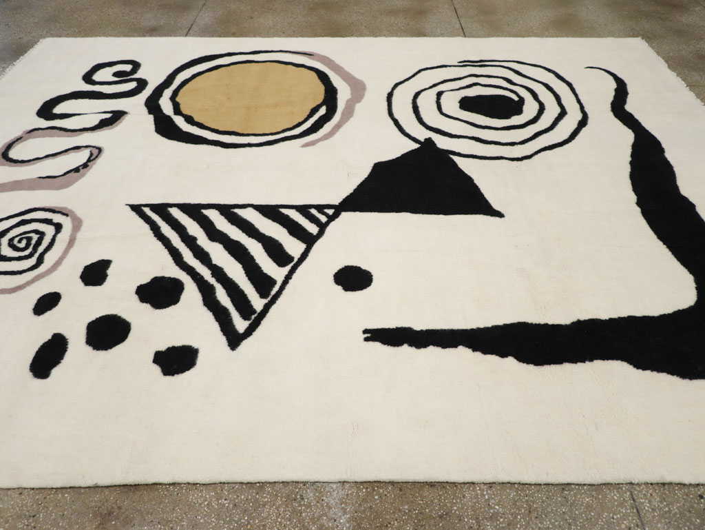 Modern Turkish Art Deco Carpet in the style of Alexander Calder, No.32138 - Galerie Shabab