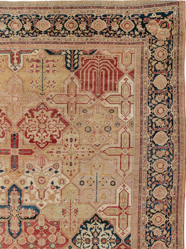 Antique Persian Lavar Kerman Room Size Carpet, No.32142 - Galerie Shabab