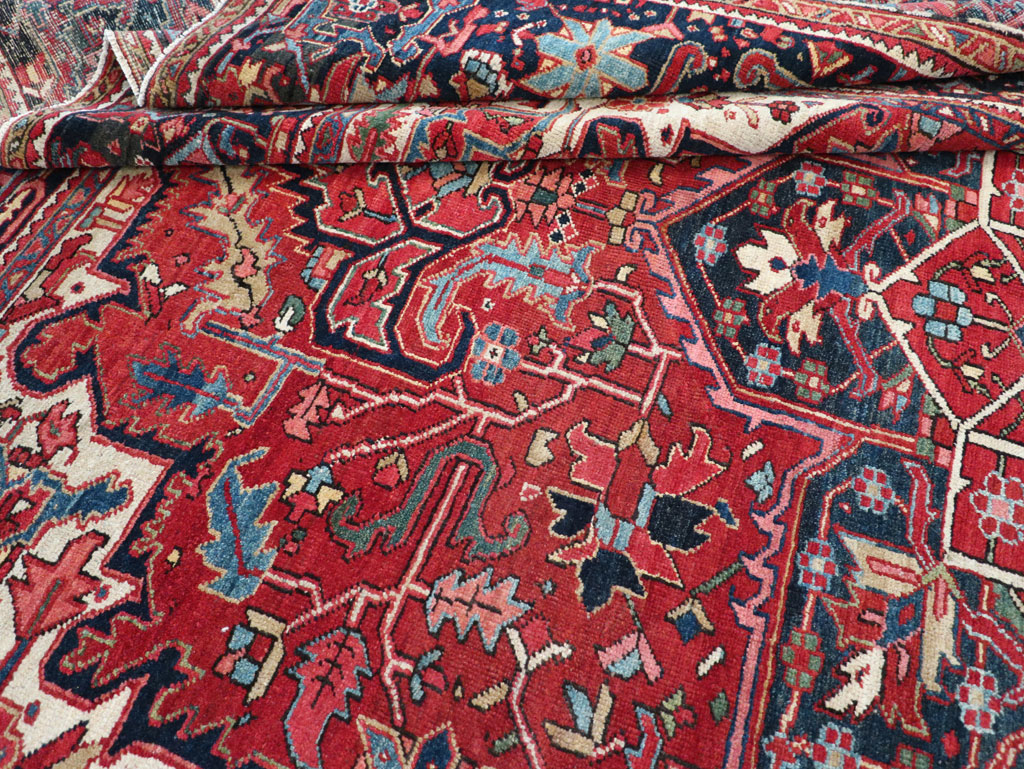 Vintage Persian Heriz Room Size Carpet, No.32143 - Galerie Shabab