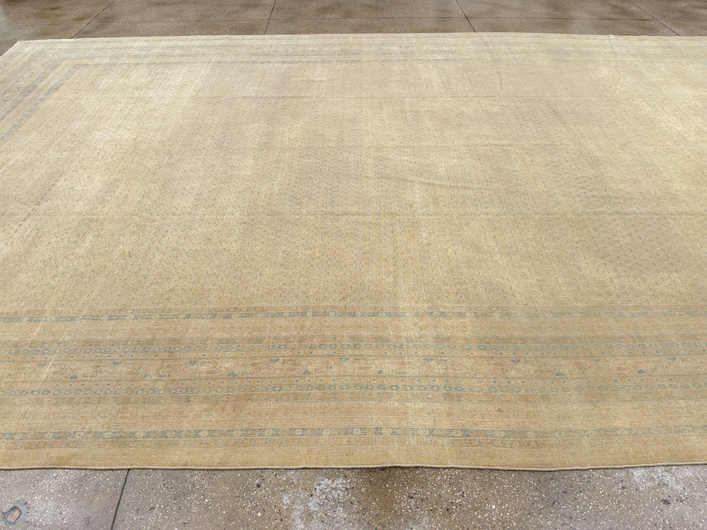 Antique Persian Mir Oversize Carpet, No.32144 - Galerie Shabab