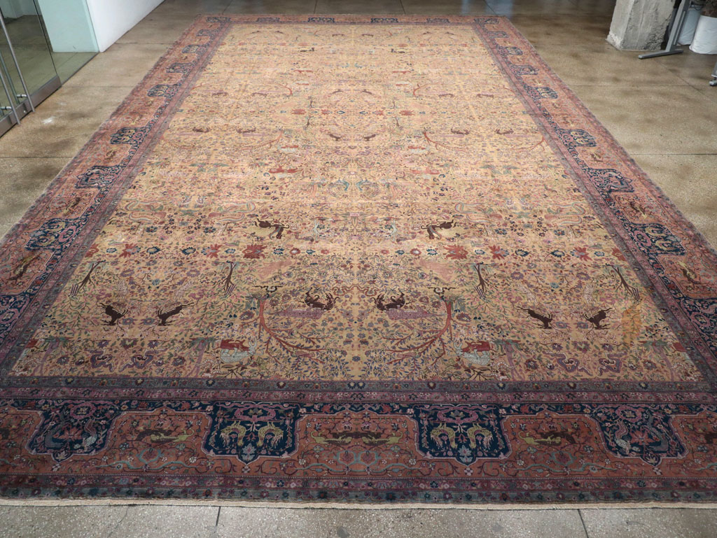 Antique Indian Lahore Pictorial Oversize Carpet, No.32148 - Galerie Shabab