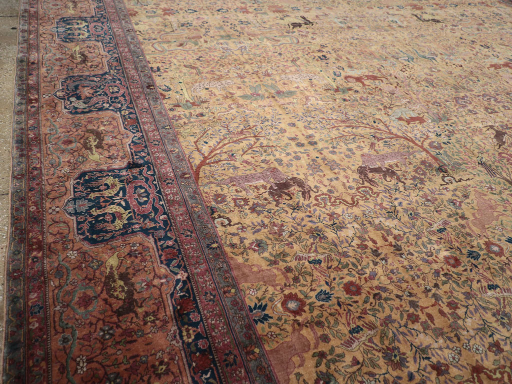 Antique Indian Lahore Pictorial Oversize Carpet, No.32148 - Galerie Shabab