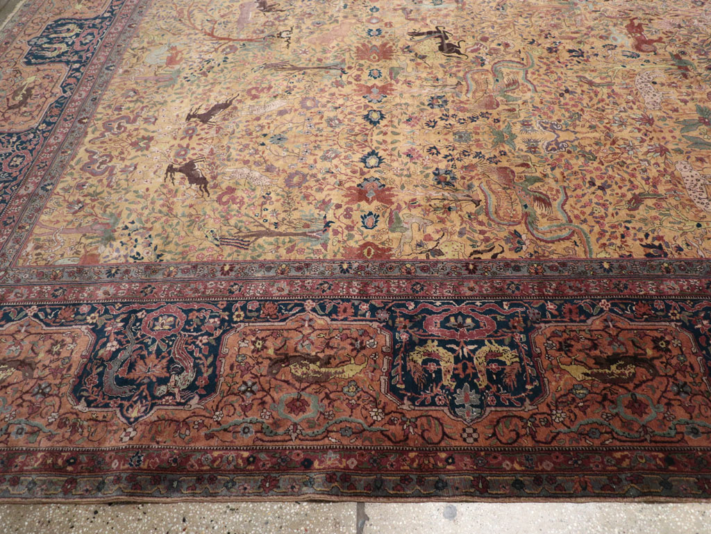 Antique Indian Lahore Pictorial Oversize Carpet, No.32148 - Galerie Shabab