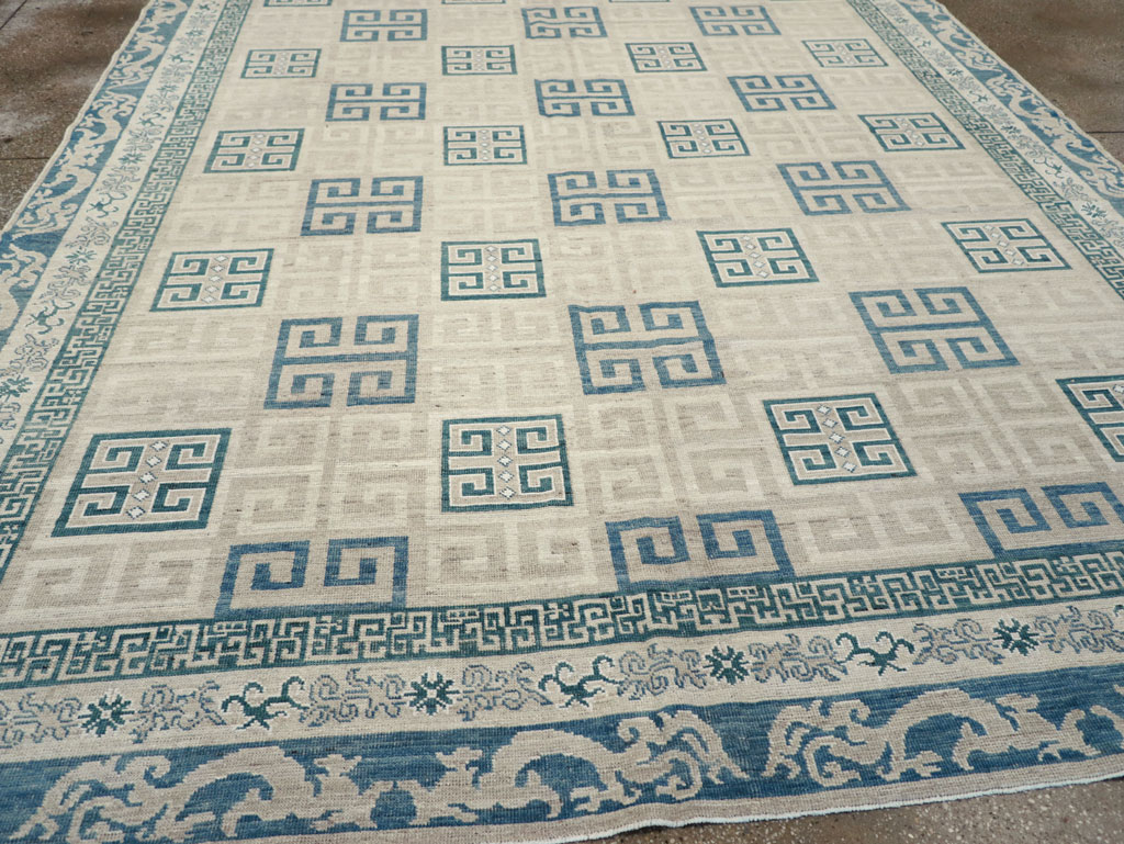 Modern East Turkestan Khotan Room Size Carpet, No.32150 - Galerie Shabab