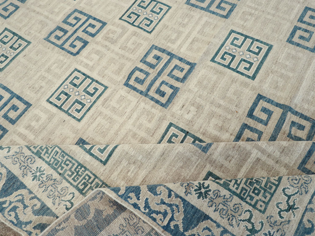 Modern East Turkestan Khotan Room Size Carpet, No.32150 - Galerie Shabab