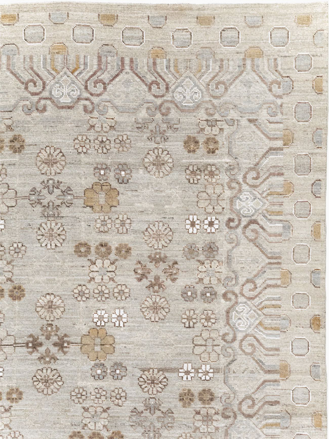 Modern East Turkestan Khotan Room Size Carpet, No.32152 - Galerie Shabab