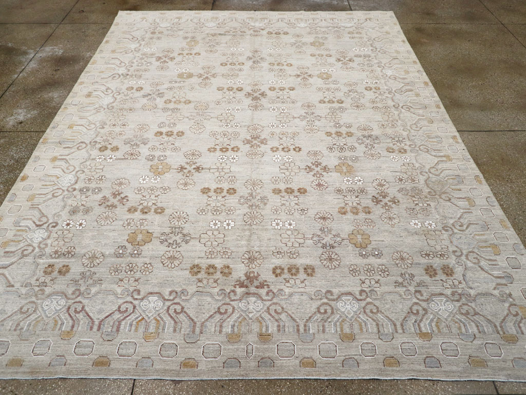 Modern East Turkestan Khotan Room Size Carpet, No.32152 - Galerie Shabab