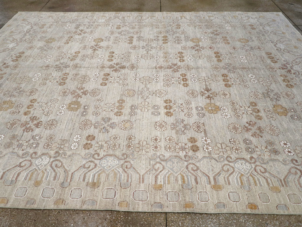 Modern East Turkestan Khotan Room Size Carpet, No.32152 - Galerie Shabab