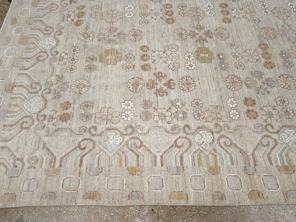 Modern East Turkestan Khotan Room Size Carpet, No.32152 - Galerie Shabab