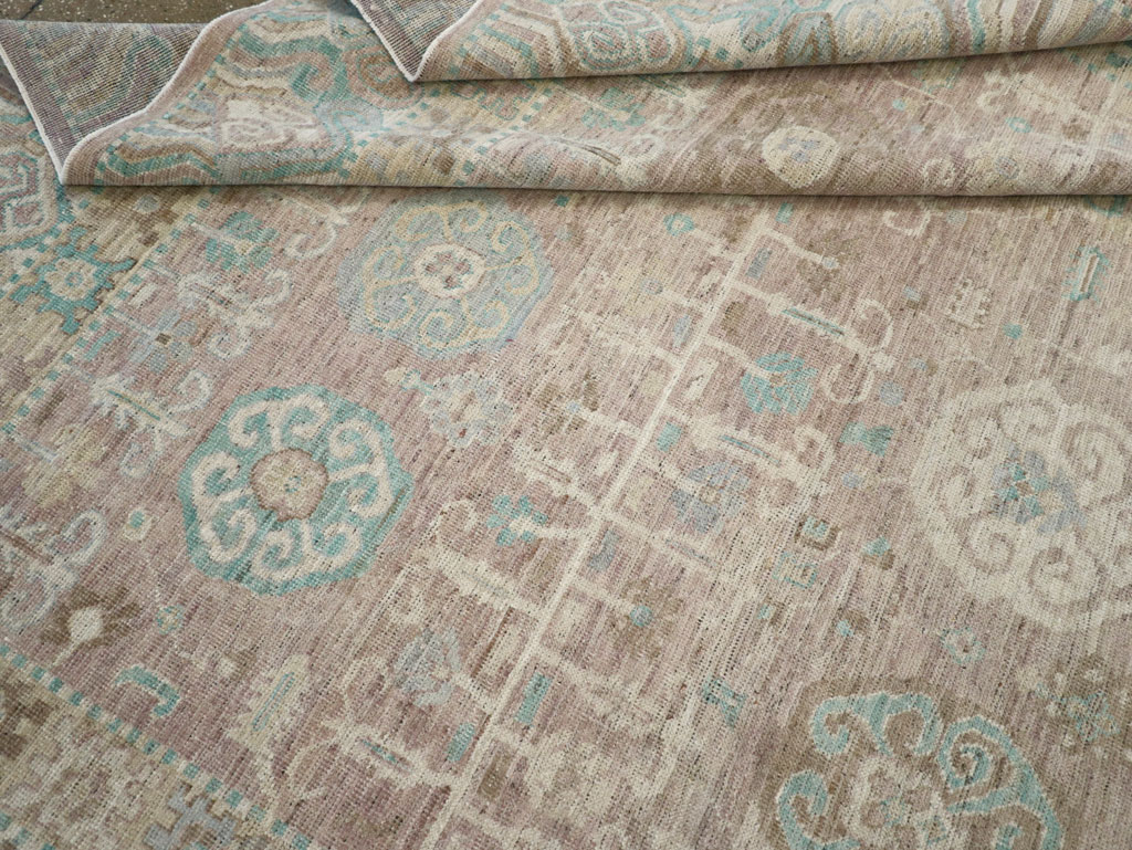 Modern East Turkestan Khotan Room Size Carpet, No.32154 - Galerie Shabab