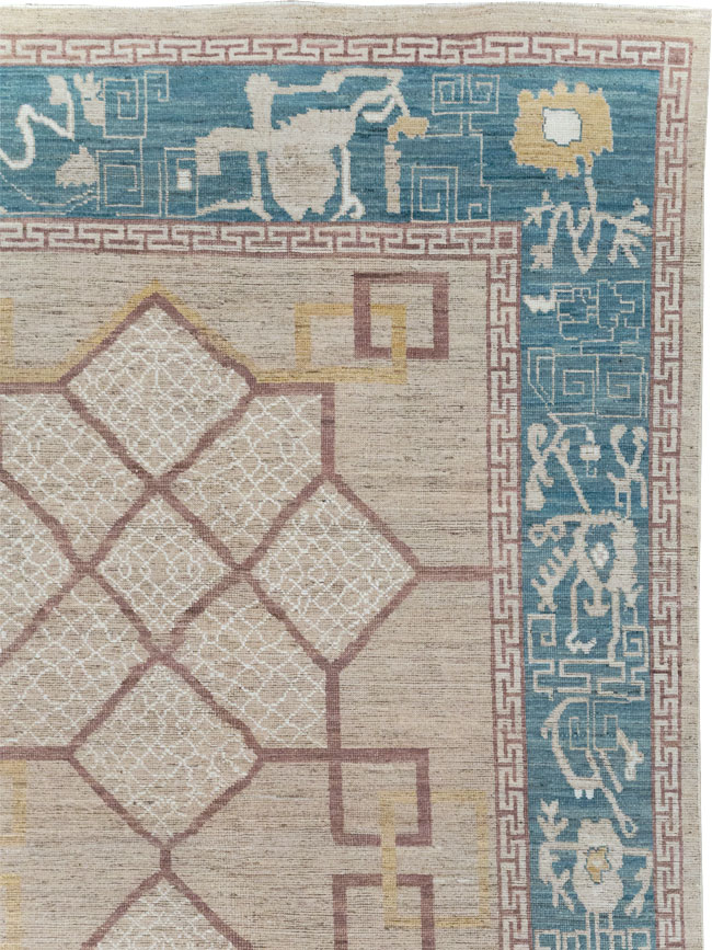 Modern East Turkestan Khotan Room Size Carpet, No.32163 - Galerie Shabab