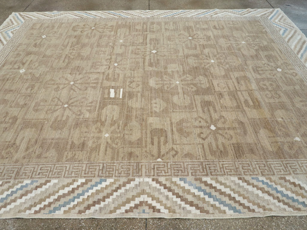 Modern East Turkestan Khotan Room Size Carpet, No.32168 - Galerie Shabab