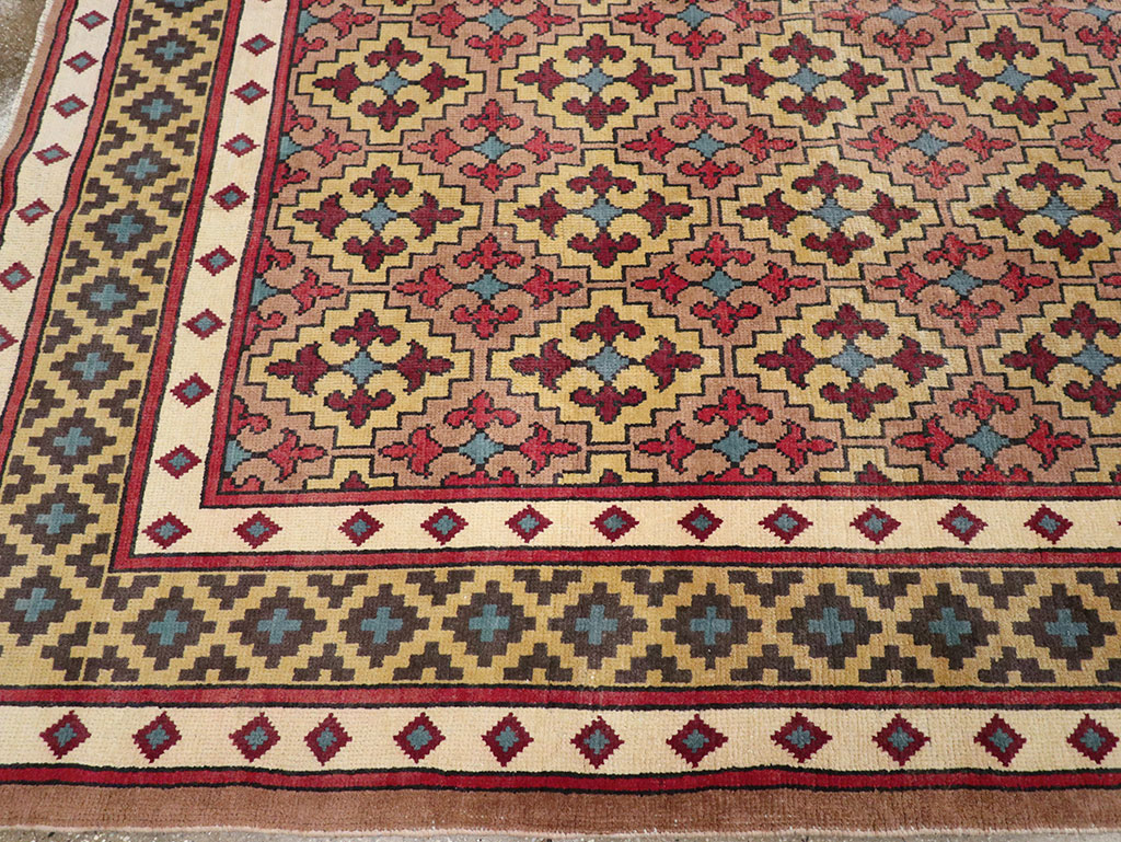 Vintage East Turkestan Samarkand Room Size Carpet, No.32171 - Galerie Shabab