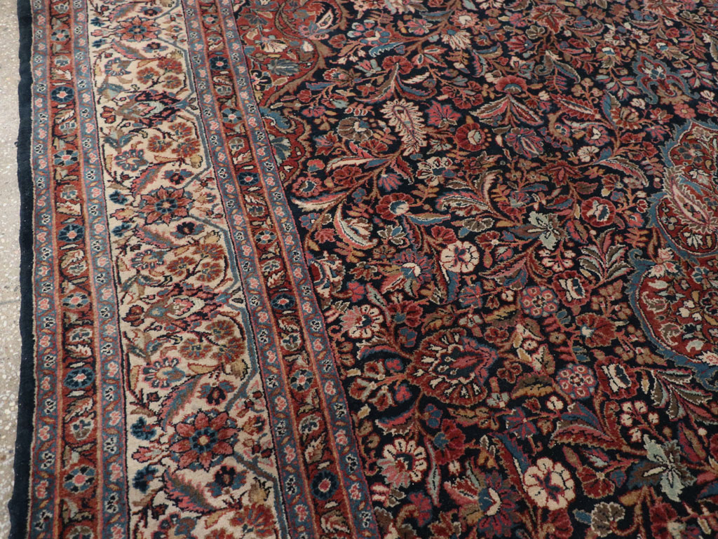 Vintage Persian Qazvin Small Room Size Carpet, No.32179 - Galerie Shabab