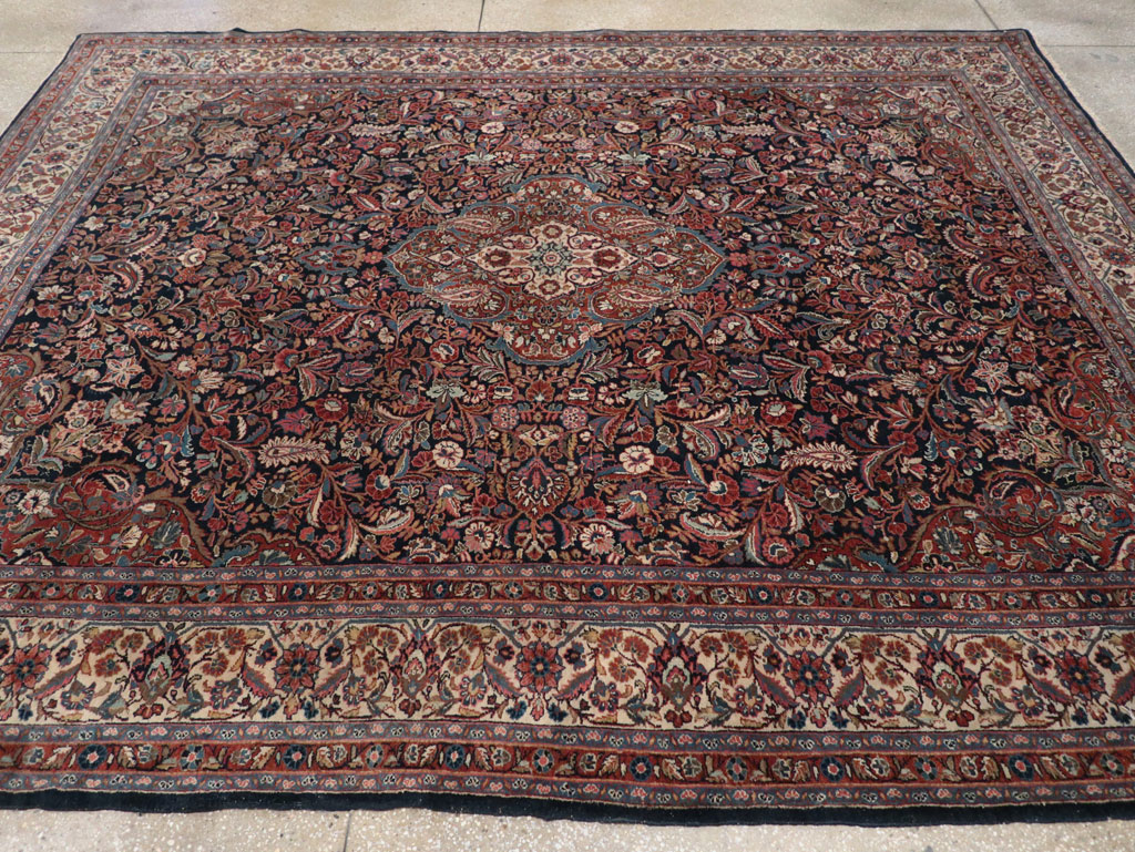 Vintage Persian Qazvin Small Room Size Carpet, No.32179 - Galerie Shabab