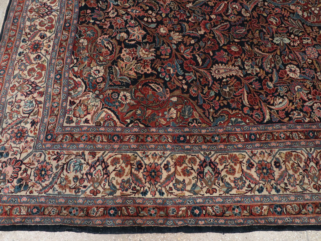 Vintage Persian Qazvin Small Room Size Carpet, No.32179 - Galerie Shabab