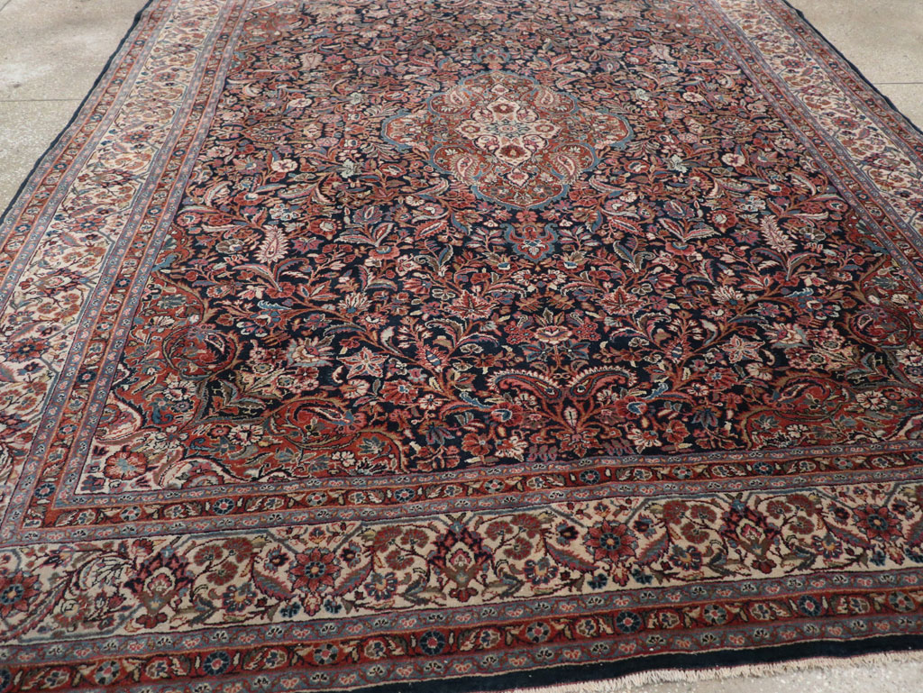 Vintage Persian Qazvin Small Room Size Carpet, No.32179 - Galerie Shabab