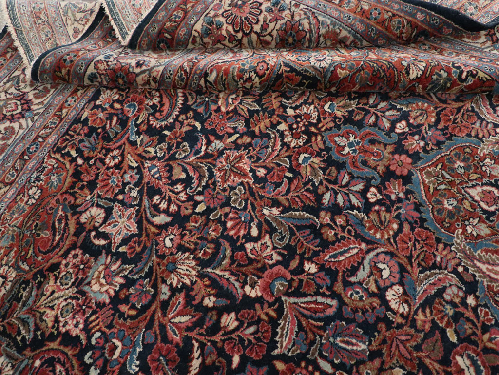 Vintage Persian Qazvin Small Room Size Carpet, No.32179 - Galerie Shabab