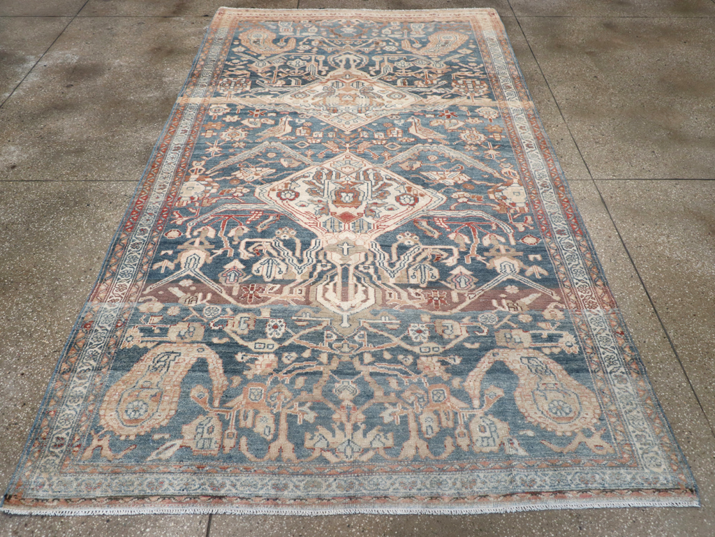 Antique Persian Bakhtiari Gallery Carpet, No.32184 - Galerie Shabab