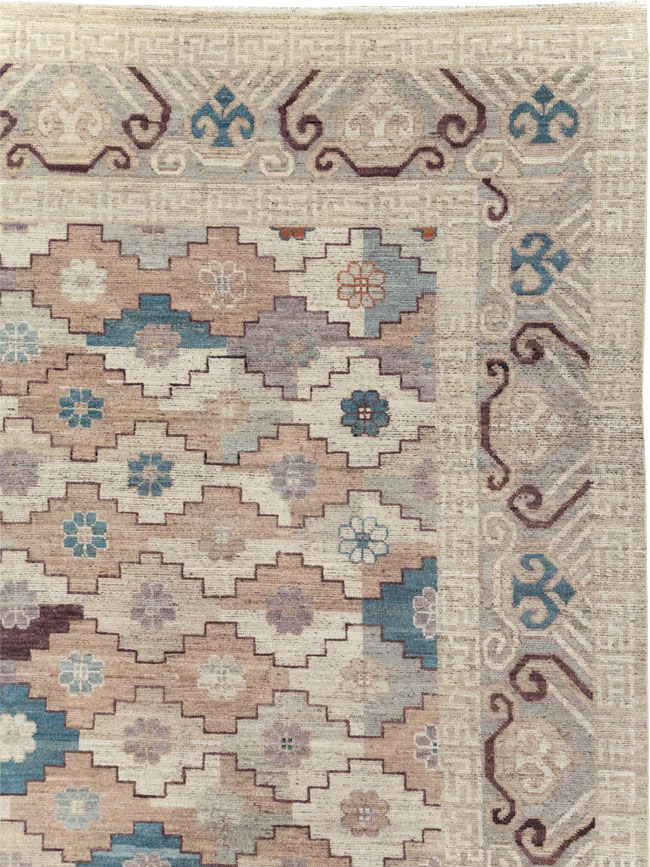 Modern East Turkestan Khotan Room Size Carpet, No.32189 - Galerie Shabab