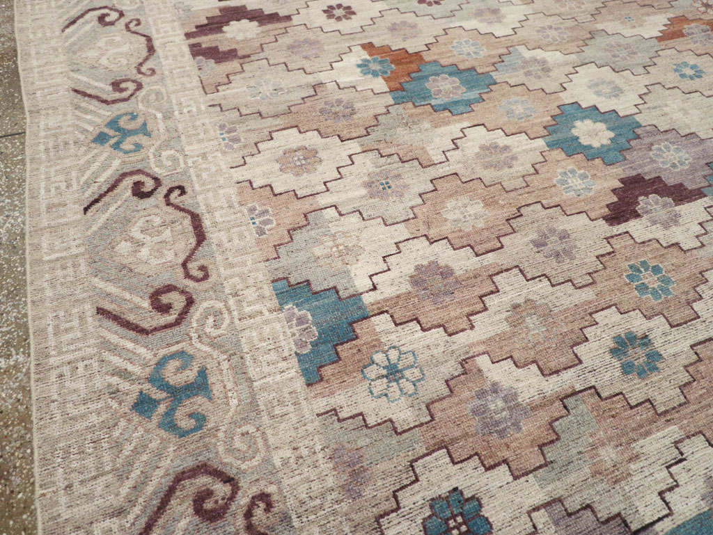Modern East Turkestan Khotan Room Size Carpet, No.32189 - Galerie Shabab