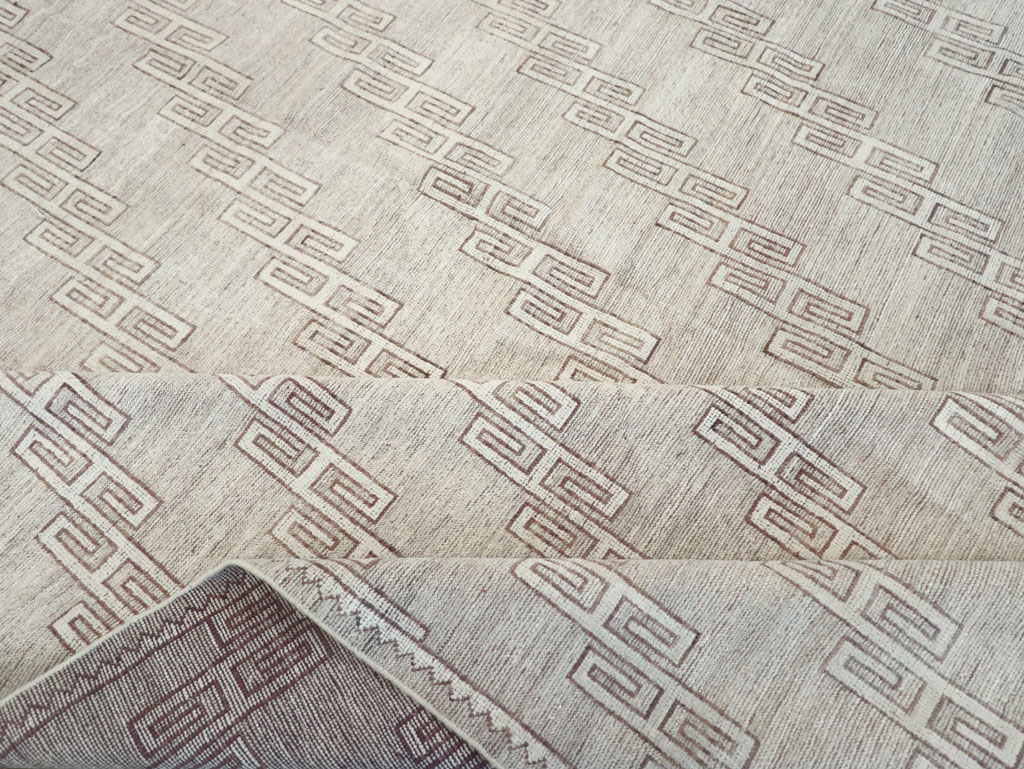 Contemporary East Turkestan Khotan Room Size Carpet, No.32193 - Galerie Shabab