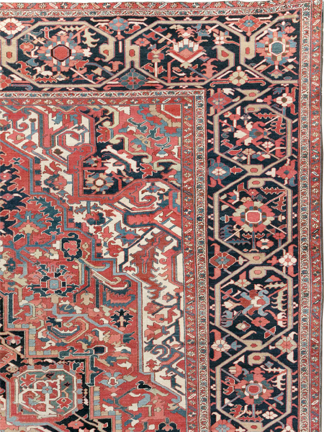 Antique Persian Heriz Large Carpet, No.32197 - Galerie Shabab