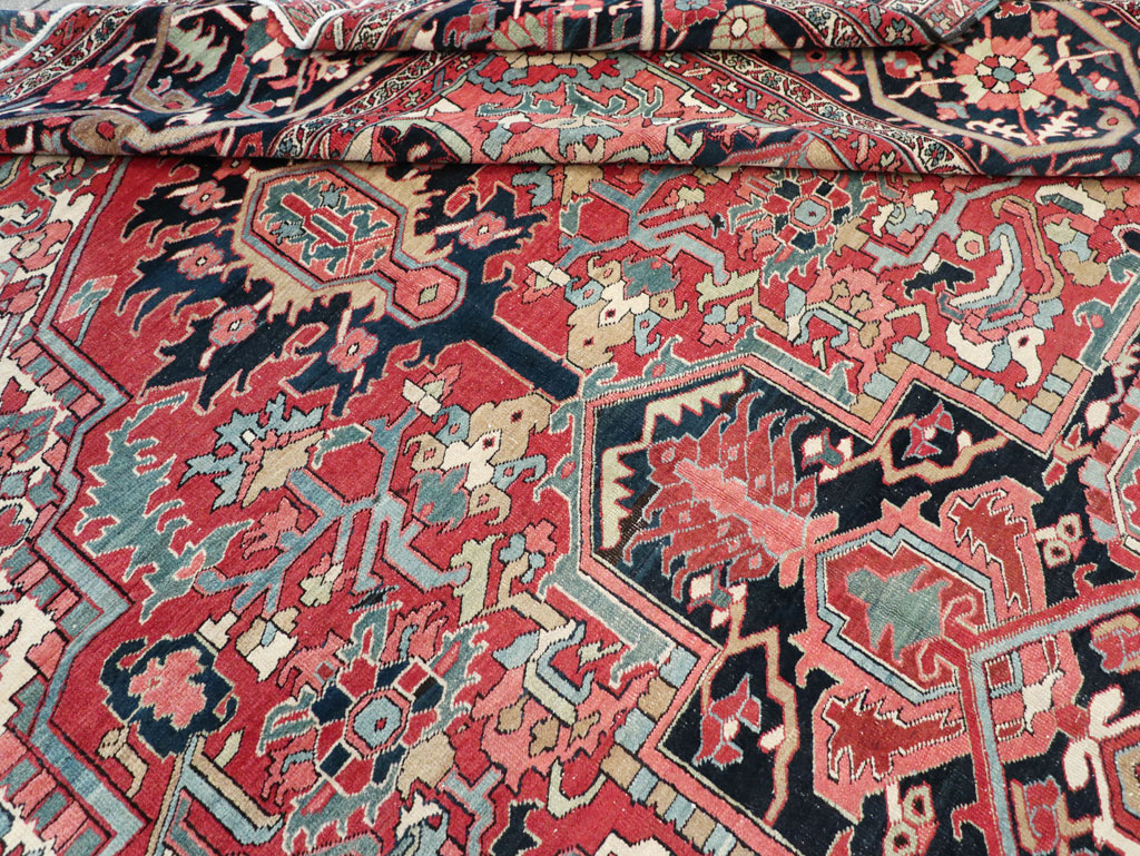 Antique Persian Heriz Large Carpet, No.32197 - Galerie Shabab