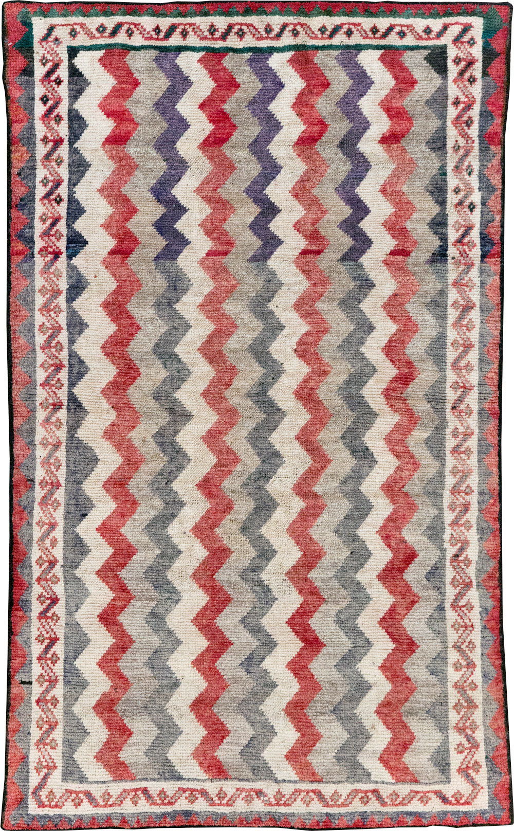 Vintage Persian Gabbeh Throw Rug, No.32198 - Galerie Shabab