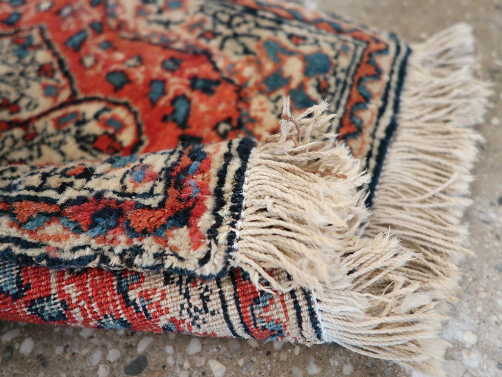 Antique Persian Tabriz Throw Rug, No.32209 - Galerie Shabab