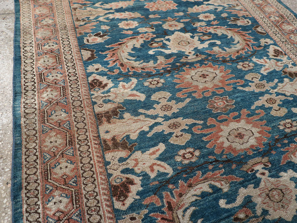 Antique Persian Sultanabad Accent Rug, No.32211 - Galerie Shabab
