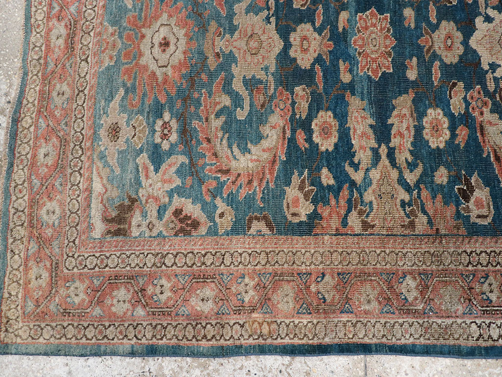 Antique Persian Sultanabad Accent Rug, No.32211 - Galerie Shabab