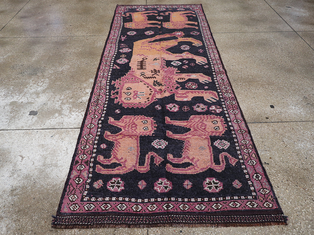 Vintage Turkish Anatolian Pictorial Runner, No.32213 - Galerie Shabab