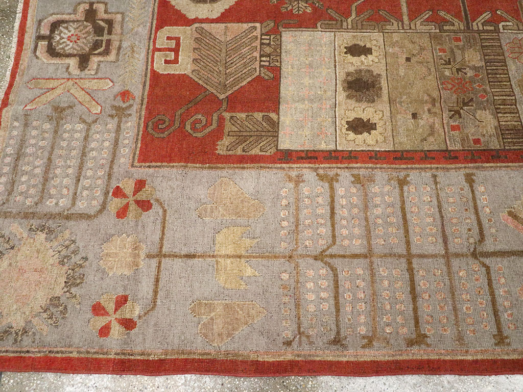 Antique East Turkestan Khotan Gallery Rug, No.32215 - Galerie Shabab