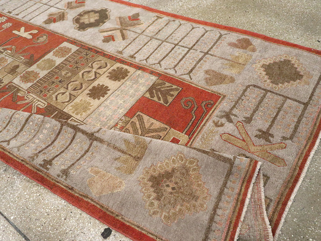 Antique East Turkestan Khotan Accent Carpet, No.32215 - Galerie Shabab