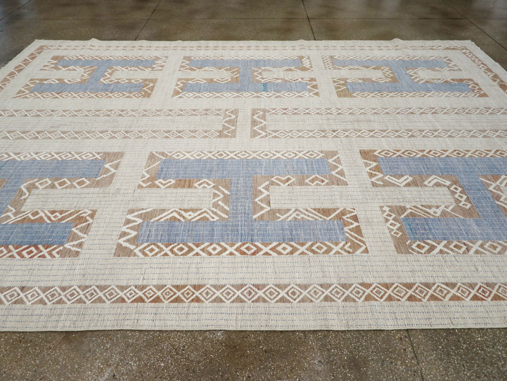 African Tuareg Inspired Modern East Turkestan Khotan Room Size Carpet, No.32248 - Galerie Shabab